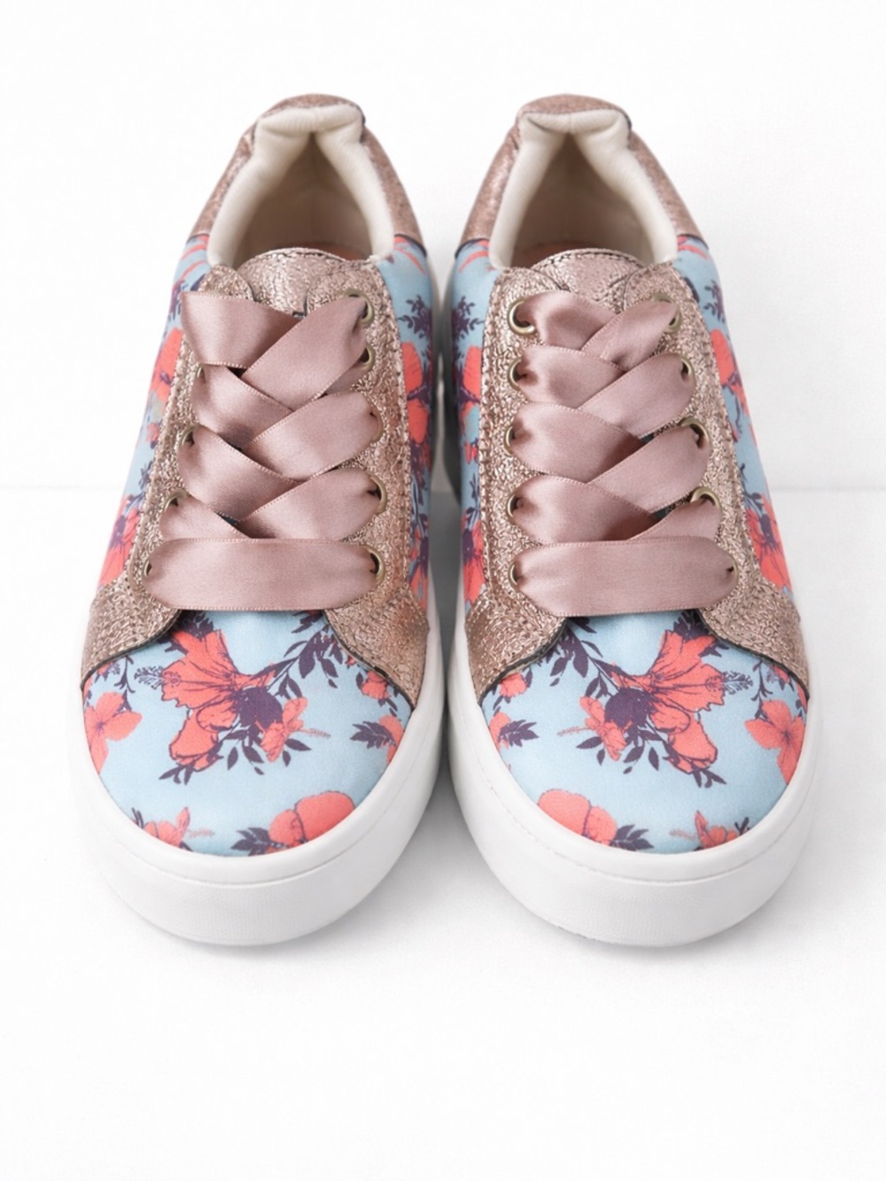 Chula Floral Sneakers Size 7 | Satin Laces Trendy Casual Shoes - Picture 3 of 10